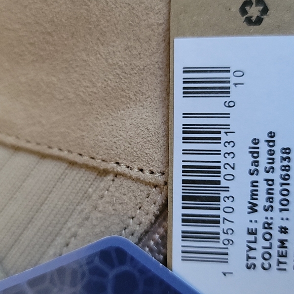 TOMS Natural Suede Bootie - Picture 6 of 11